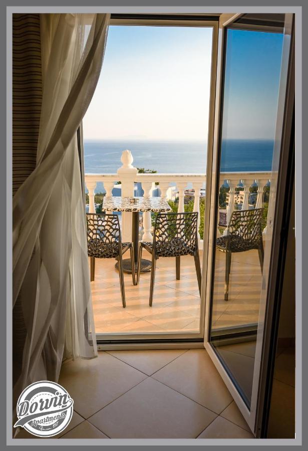 Dorvin Apartments Dhërmi Buitenkant foto